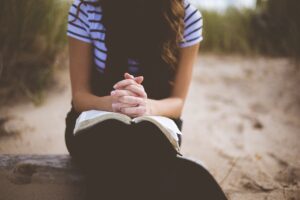 How to Pray? The Blessed Generation